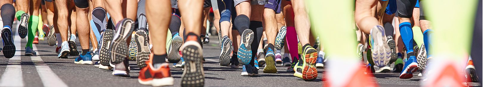 feet of marathon particpants during race